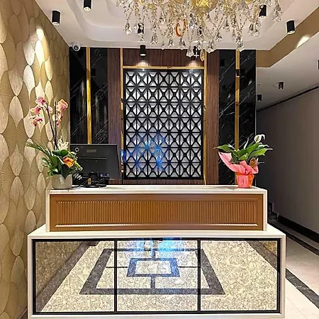 Hotel Nevizade Avangart 3*