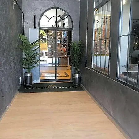 Nevizade Avangart 3*