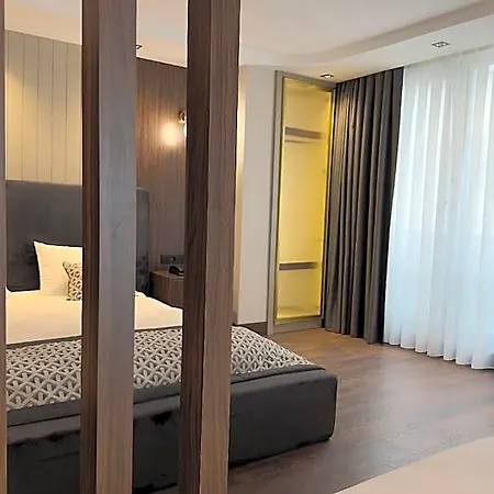 Hotel Nevizade Avangart 3*